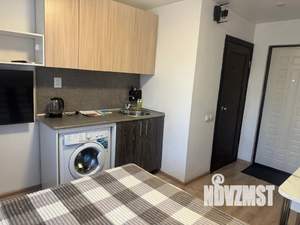 Студия квартира, посуточно, 13м2, 1/5 этаж