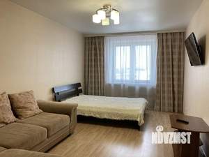 1-к квартира, посуточно, 42м2, 1/1 этаж