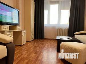 1-к квартира, посуточно, 43м2, 1/1 этаж