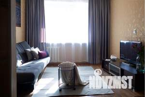 2-к квартира, посуточно, 44м2, 1/10 этаж