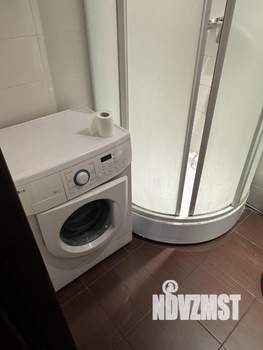 Студия квартира, посуточно, 30м2, 6/10 этаж