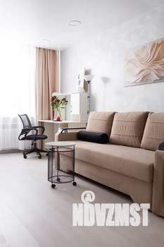 1-к квартира, посуточно, 38м2, 6/16 этаж