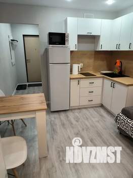 Студия квартира, посуточно, 30м2, 3/17 этаж