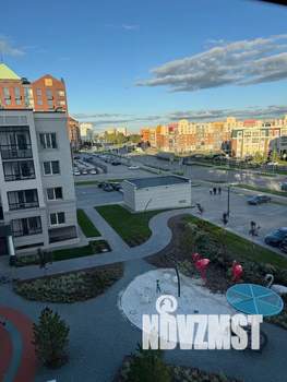 1-к квартира, посуточно, 35м2, 4/7 этаж