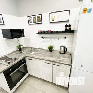 1-к квартира, посуточно, 44м2, 8/22 этаж