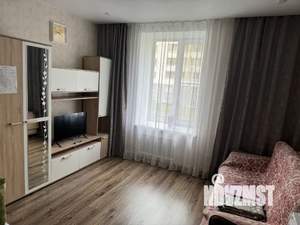 Студия квартира, посуточно, 26м2, 2/5 этаж