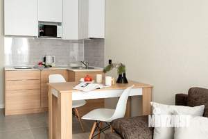 Студия квартира, посуточно, 27м2, 1/17 этаж