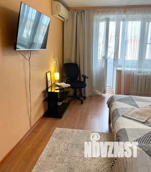 1-к квартира, посуточно, 35м2, 7/9 этаж
