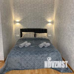 1-к квартира, посуточно, 40м2, 8/15 этаж