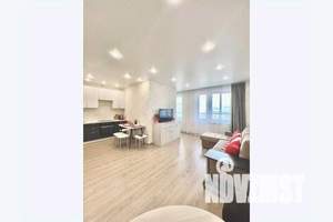 2-к квартира, посуточно, 41м2, 6/25 этаж