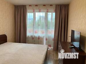 1-к квартира, посуточно, 34м2, 2/10 этаж