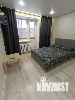 1-к квартира, посуточно, 35м2, 4/5 этаж