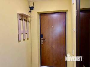 Студия квартира, на длительный срок, 30м2, 13/18 этаж