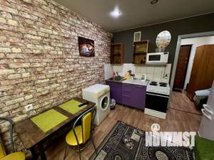 Студия квартира, посуточно, 25м2, 1/17 этаж