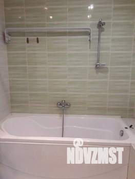 2-к квартира, посуточно, 52м2, 1/1 этаж