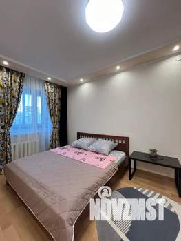 Студия квартира, посуточно, 40м2, 9/10 этаж