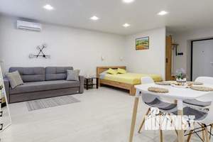 Студия квартира, посуточно, 43м2, 8/16 этаж