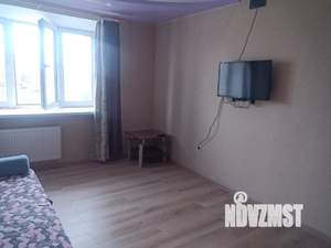 1-к квартира, посуточно, 37м2, 12/18 этаж