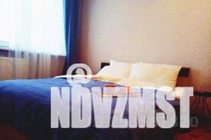 1-к квартира, посуточно, 40м2, 2/9 этаж