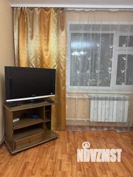 1-к квартира, посуточно, 42м2, 4/10 этаж