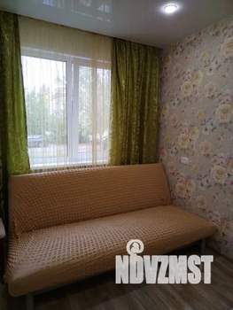 2-к квартира, посуточно, 42м2, 1/5 этаж