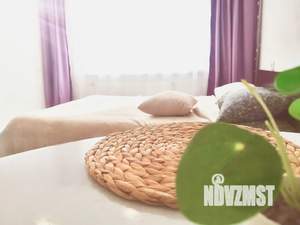 Студия квартира, посуточно, 26м2, 1/17 этаж