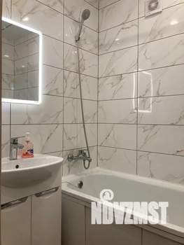 1-к квартира, посуточно, 40м2, 8/10 этаж