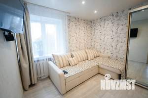 2-к квартира, посуточно, 30м2, 3/3 этаж