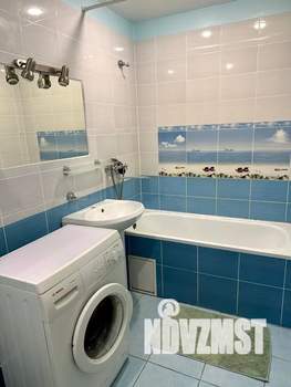 1-к квартира, посуточно, 42м2, 6/9 этаж