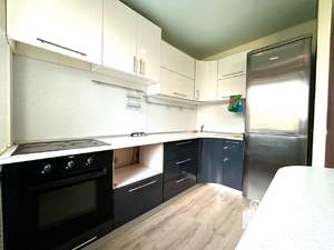 Студия квартира, на длительный срок, 33м2, 3/17 этаж