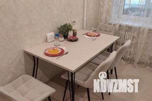 1-к квартира, посуточно, 40м2, 10/16 этаж