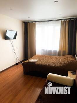 1-к квартира, посуточно, 35м2, 4/5 этаж