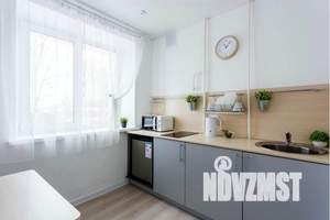 1-к квартира, посуточно, 33м2, 4/5 этаж