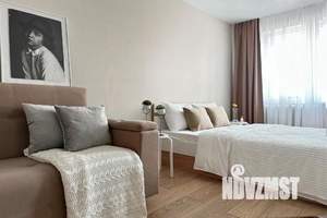 1-к квартира, посуточно, 33м2, 1/1 этаж