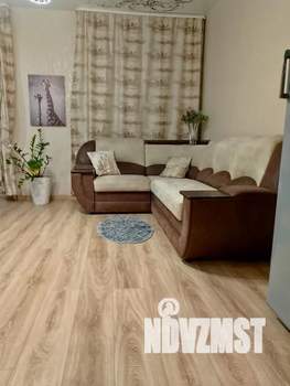 2-к квартира, посуточно, 43м2, 5/5 этаж