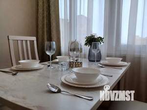 1-к квартира, посуточно, 62м2, 1/1 этаж