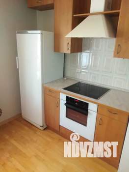 1-к квартира, посуточно, 37м2, 3/9 этаж