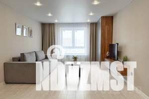 2-к квартира, посуточно, 44м2, 5/17 этаж