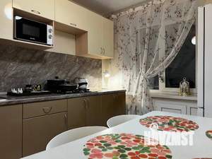 2-к квартира, посуточно, 52м2, 9/9 этаж