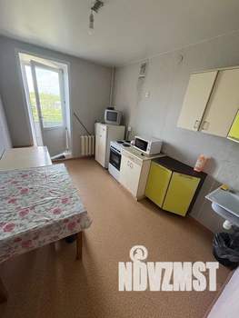 2-к квартира, посуточно, 44м2, 8/9 этаж