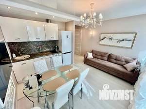 Студия квартира, посуточно, 34м2, 12/18 этаж