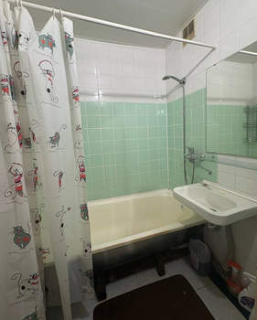 3-к квартира, на длительный срок, 61м2, 1/5 этаж