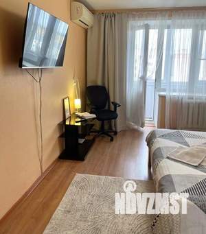 1-к квартира, посуточно, 35м2, 1/1 этаж