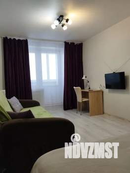 1-к квартира, посуточно, 38м2, 7/14 этаж