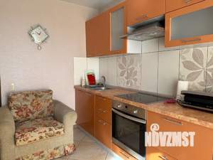 1-к квартира, посуточно, 40м2, 13/14 этаж