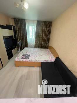 1-к квартира, посуточно, 38м2, 5/5 этаж