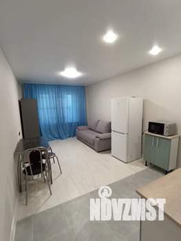 Студия квартира, посуточно, 28м2, 1/17 этаж