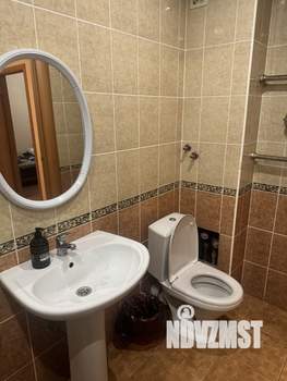 1-к квартира, посуточно, 42м2, 4/10 этаж