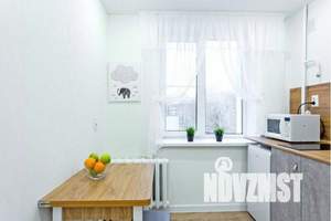 1-к квартира, посуточно, 33м2, 2/5 этаж