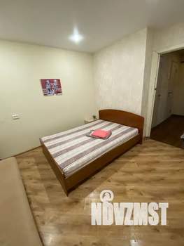 1-к квартира, посуточно, 42м2, 1/5 этаж